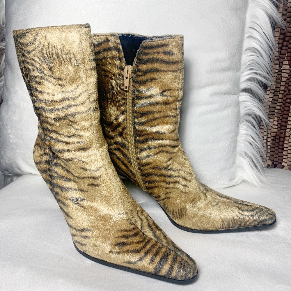 Nine West Animal print heel booties